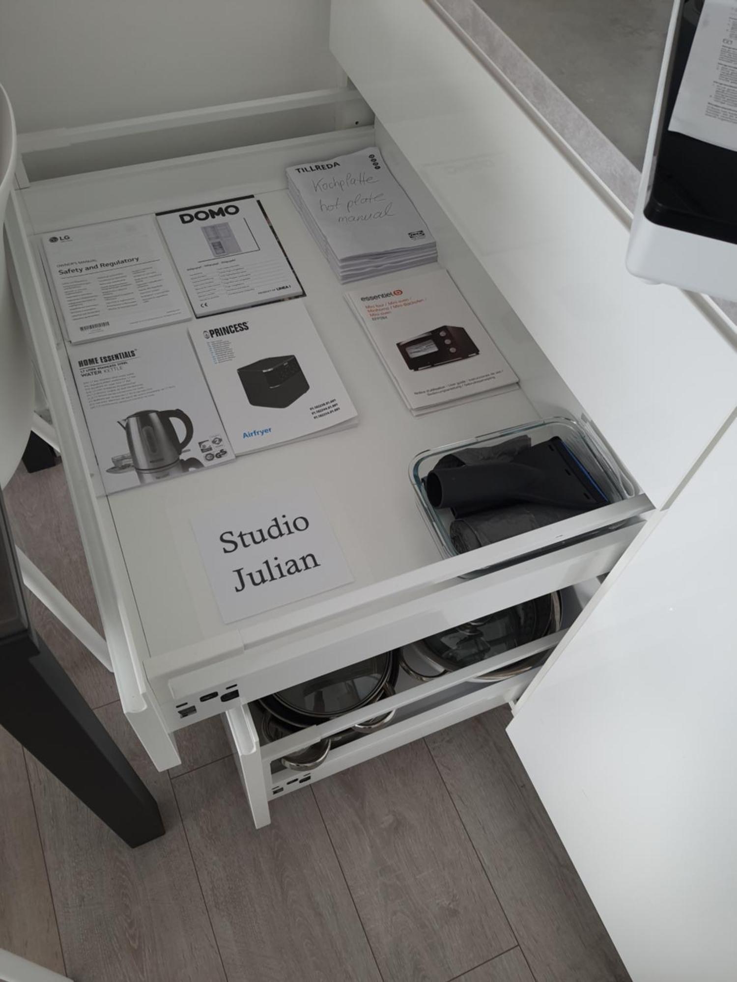 Studio Julian Middelkerke Buitenkant foto